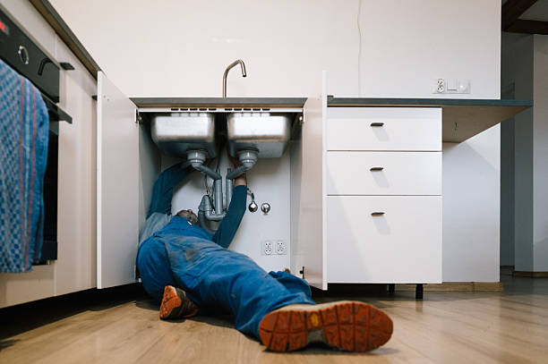 Professional Leak Detection technician working in Scio, OR